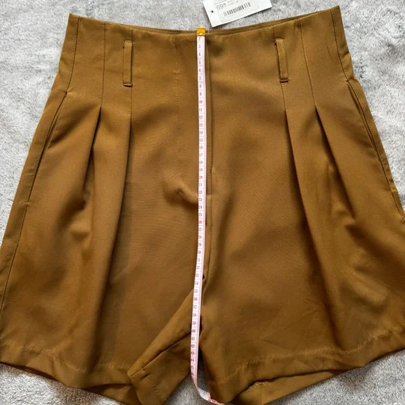 NWT Lioness High Waist Tailored Kaki/Mustard/Green/Brown Shorts - M - Picture 5 of 7